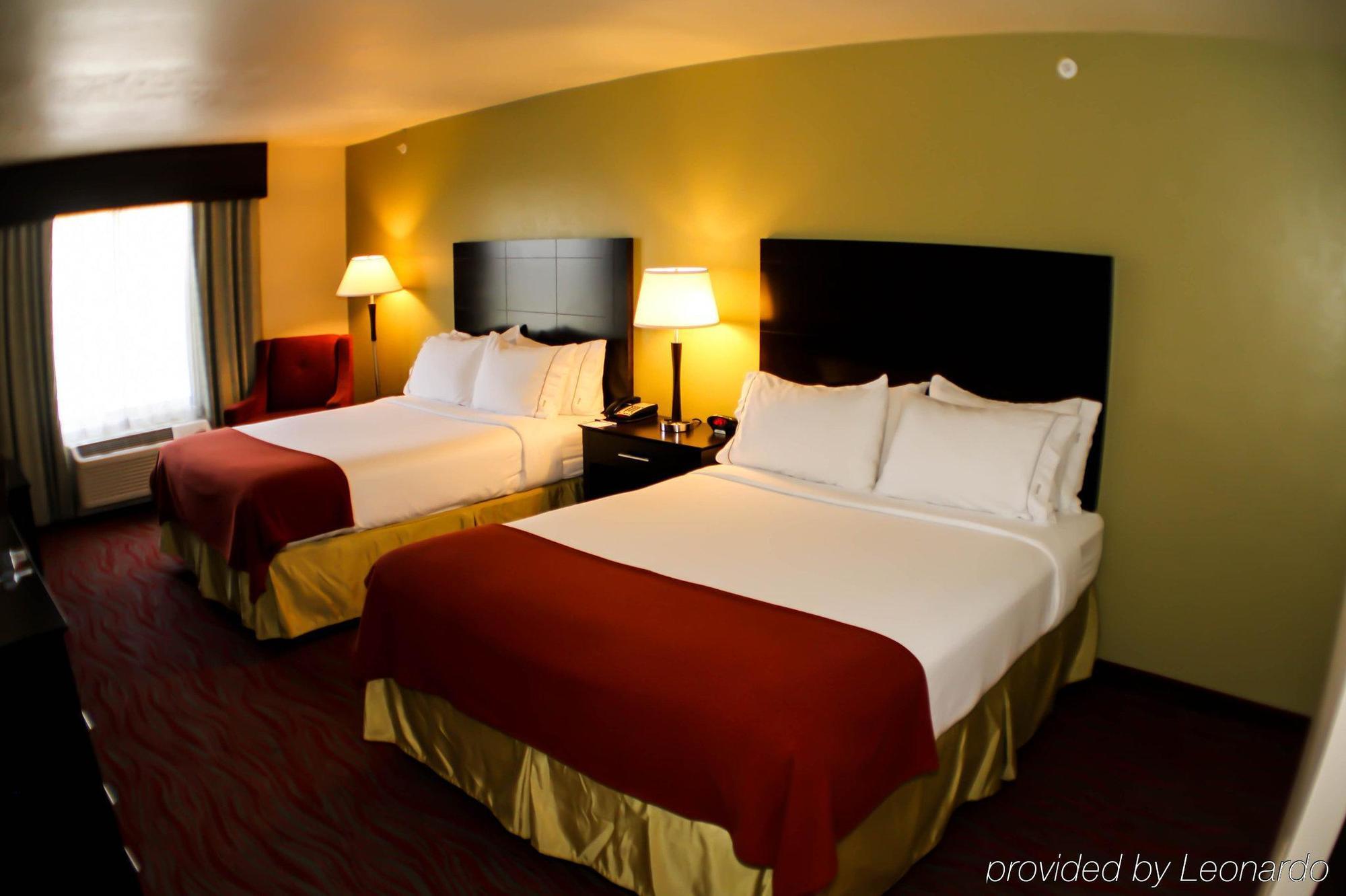 Holiday Inn Express & Suites Indianapolis North - Carmel By Ihg Exterior foto